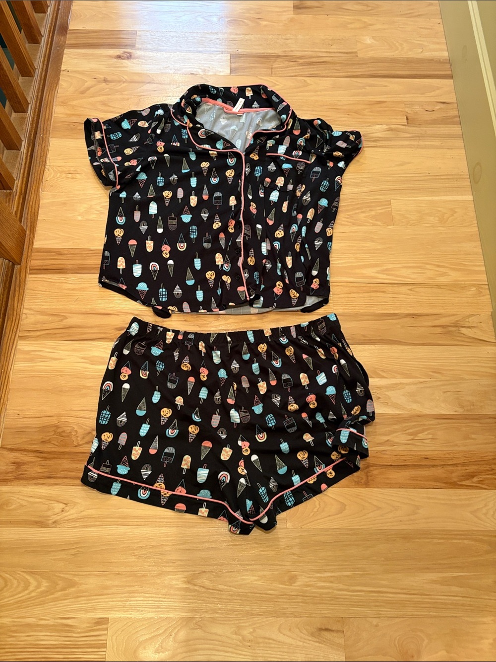 Black Ice Cream Print Short Pajama Set with Pink Trim